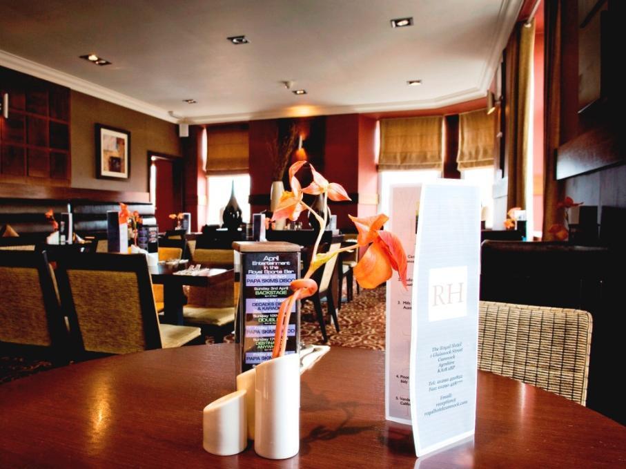 Royal Hotel Cumnock Esterno foto
