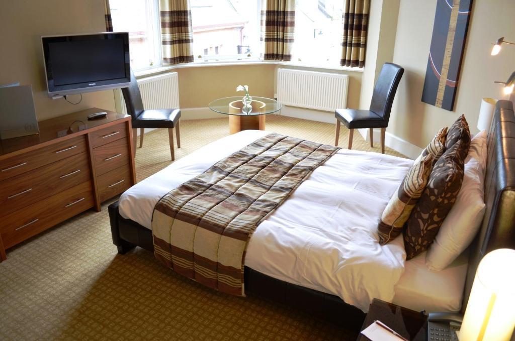 Royal Hotel Cumnock Esterno foto