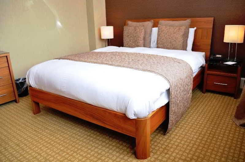 Royal Hotel Cumnock Esterno foto