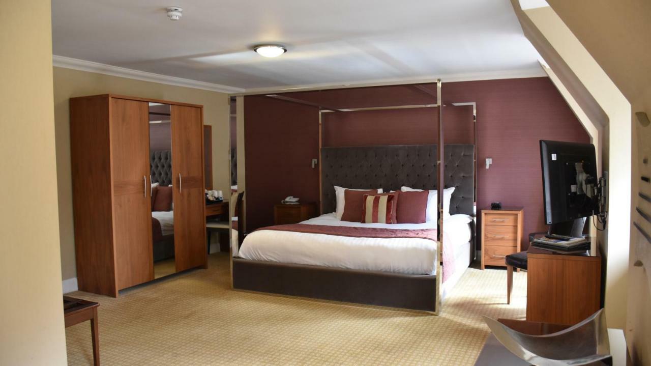Royal Hotel Cumnock Esterno foto