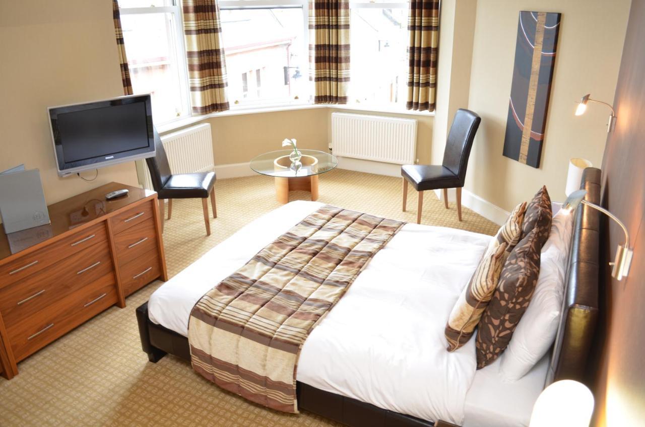 Royal Hotel Cumnock Esterno foto